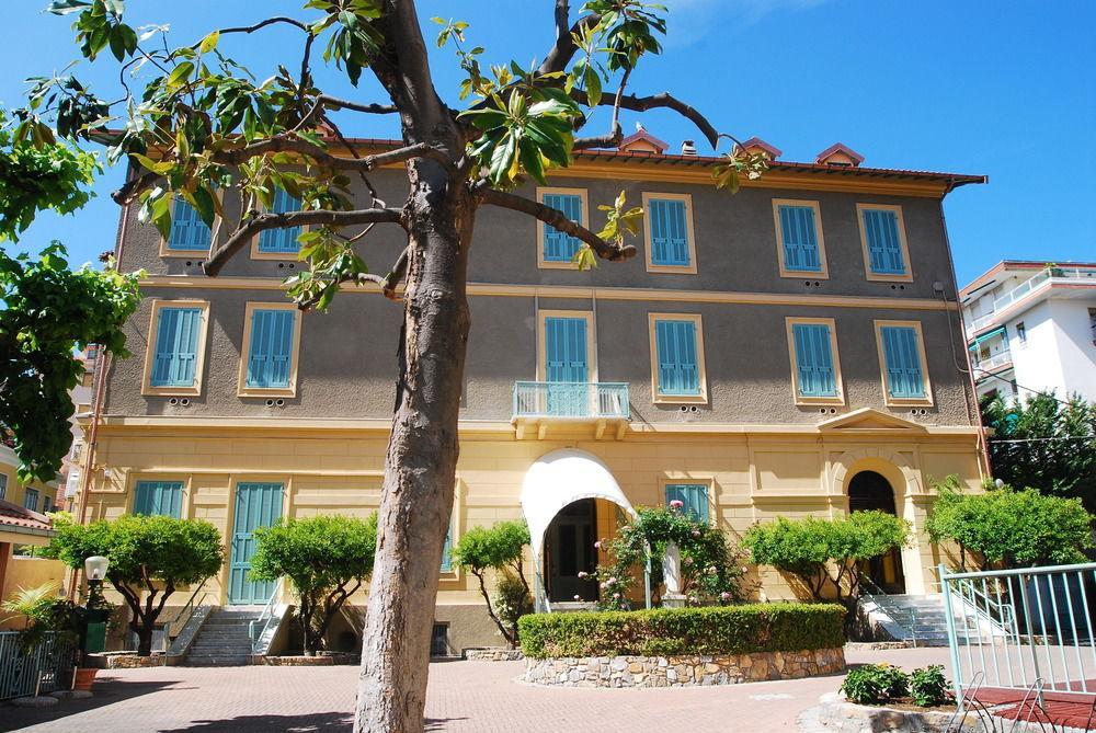 Sophia Hotel